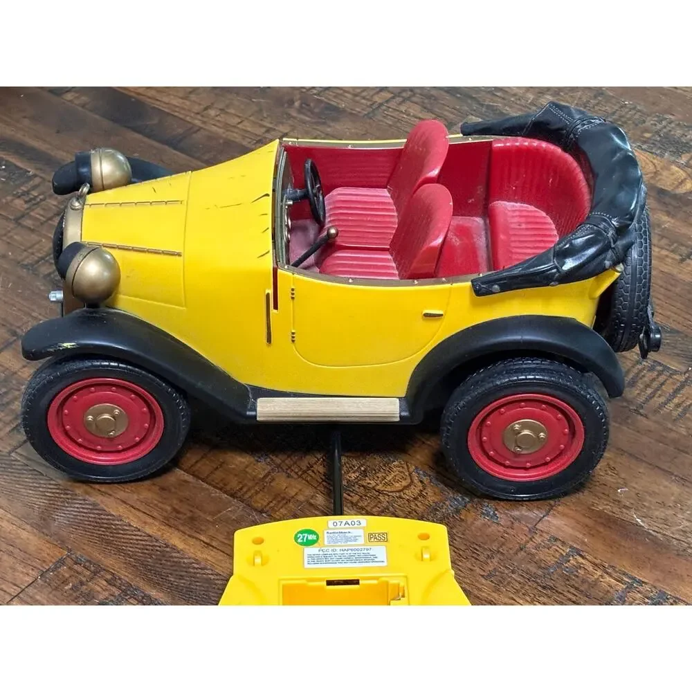 Vintage Radio Shack Brum Convertible Car Roadster Jalopy With Remote